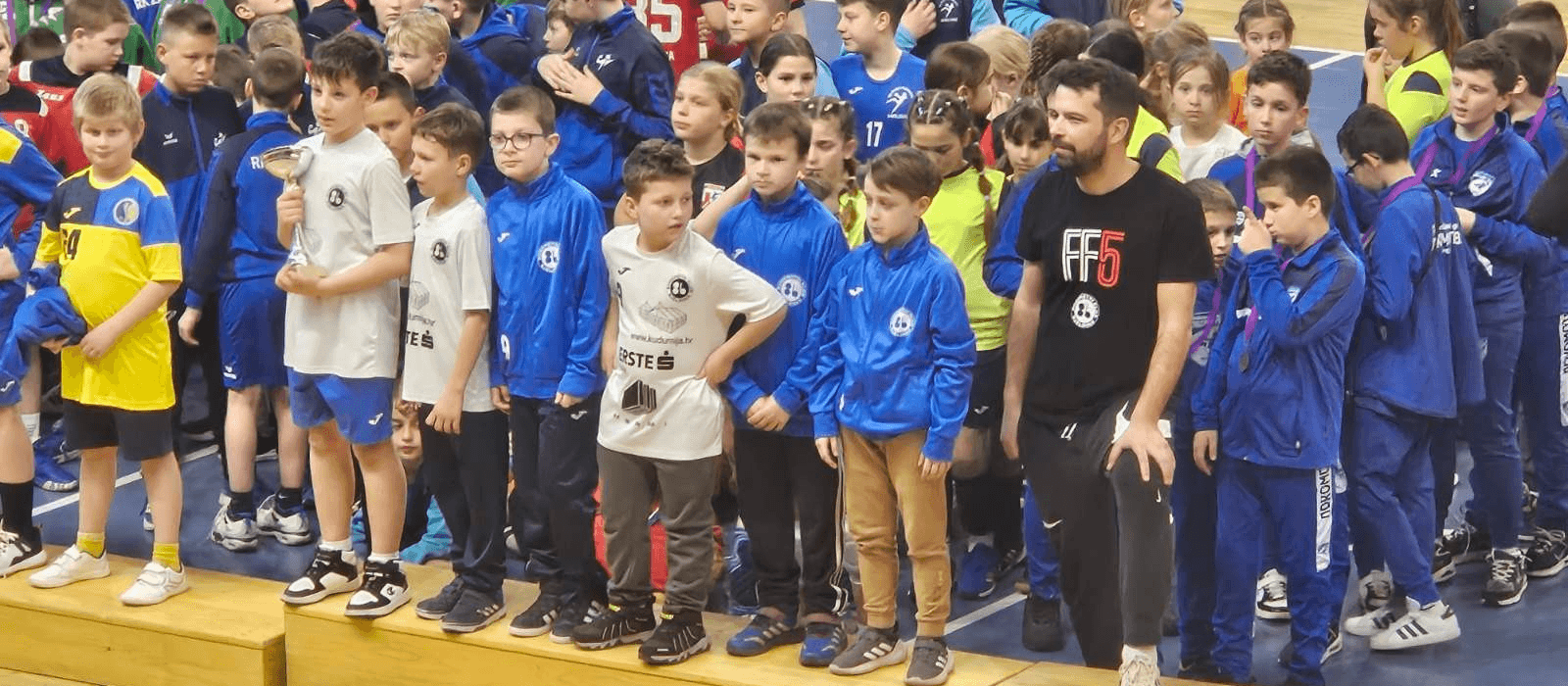 Uspješan nastup naših najmlađih na 23. Međunarodnom otvorenom prvenstvu Karlovca u mini rukometu