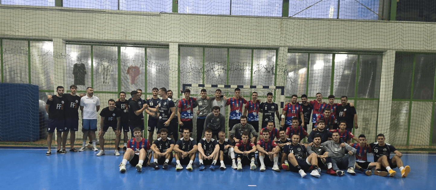 Prijateljska rukometna utakmica: RK Mornar-Crikvenica - RK Bjelovar (22:38)